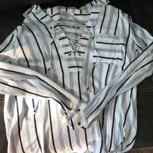 wayf lace up long sleeve